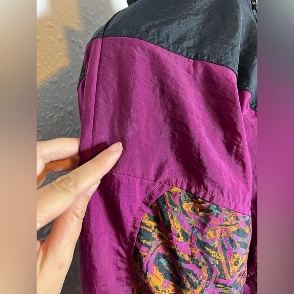 VNTG 90s Nike Windbreaker - Picture 7 of 8